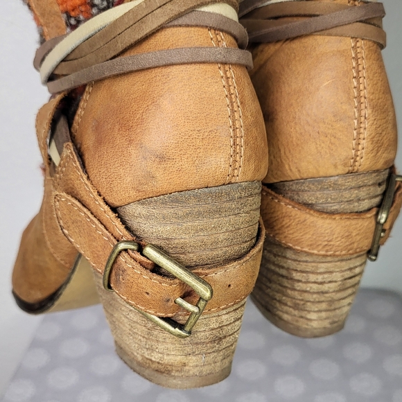 Steve Madden Tolteca Heeled boots size 6 - Picture 6 of 8